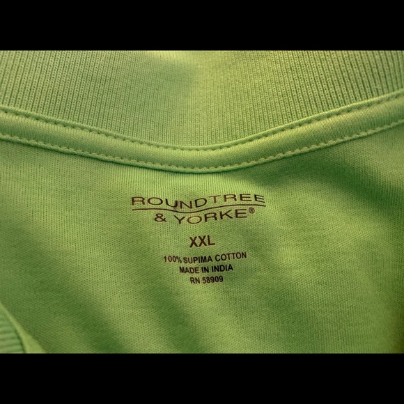 DONATED Two men’s polo shirts - Picture 4 of 10